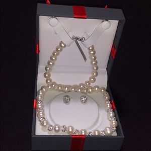 18” cultivated freshwater pearl necklace